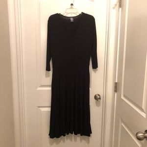 Agnes & Dora Curie Black color